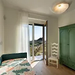 펜션 Borgo Isasco 피날레리구레