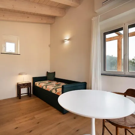 Borgo Isasco Finale Ligure