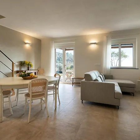 Borgo Isasco Semesterbostad *