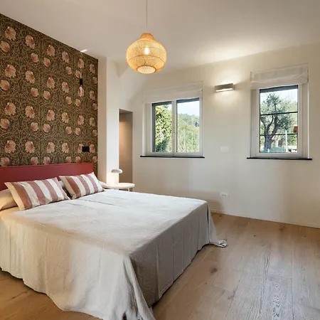 Borgo Isasco Finale Ligure