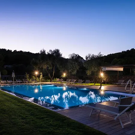 Borgo Isasco Finale Ligure