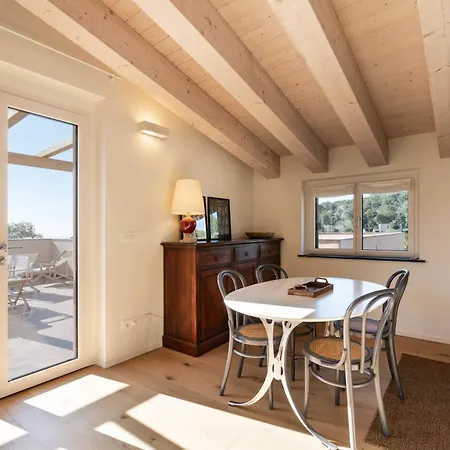 Borgo Isasco Ferienhaus *