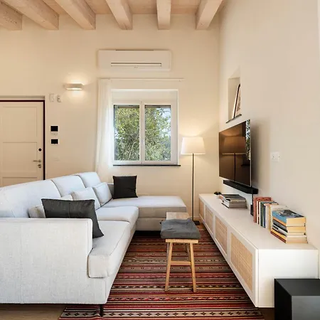 Borgo Isasco Ferienhaus *